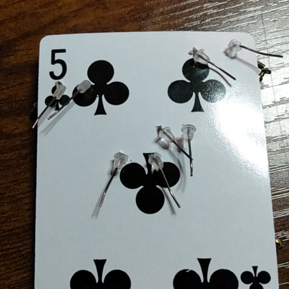6/$20 Shell Earrings - Picture 5 of 5